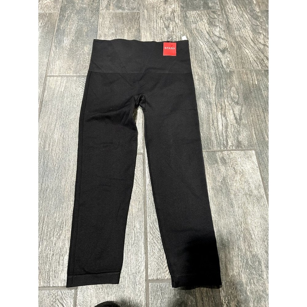 NWT SPANX LAMN LEGGINGS- SIZE XL